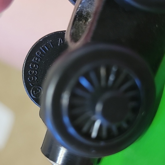 Thomas Wooden Railway Daisy and Express Coach - Vintage - Picture 6 of 6